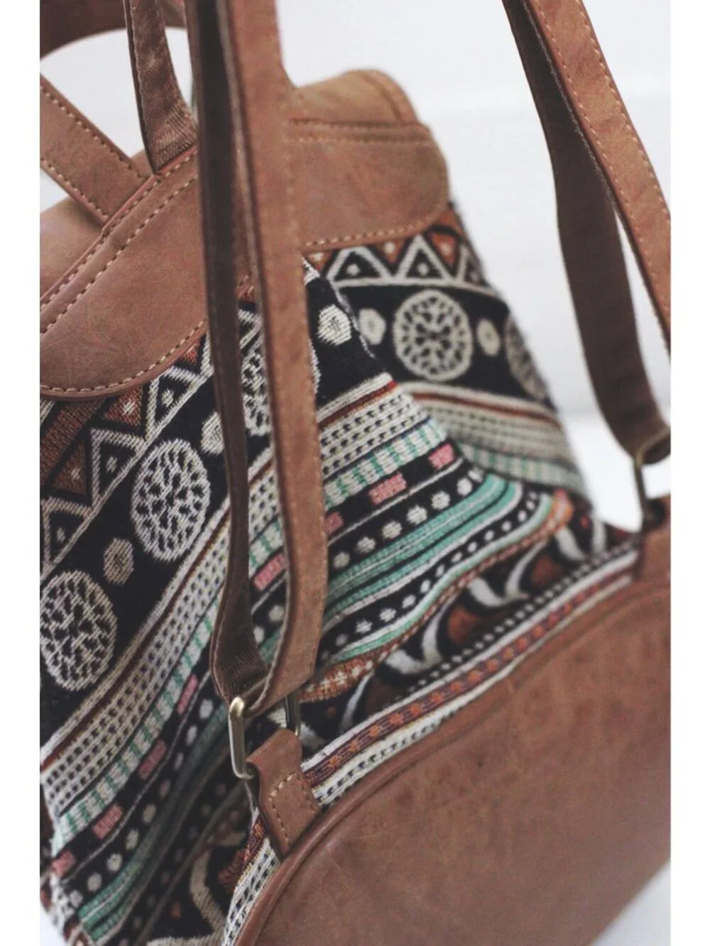 Boho Vintage-Style Brown Leather & Woven Backpack Adjustable Straps Tribal Print - Picture 4 of 4